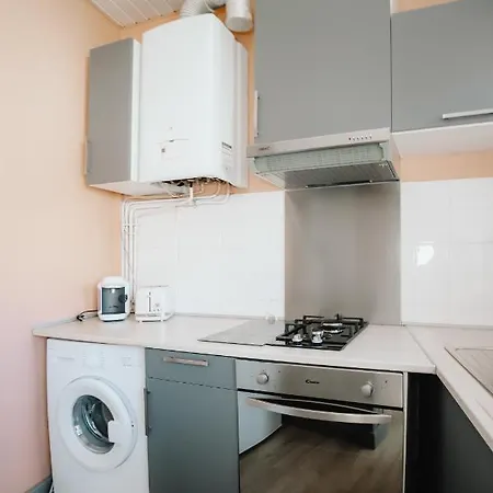 Coquillages Et Crustacés, Netflix Baignoire îlot Chez Ivona Appartement *